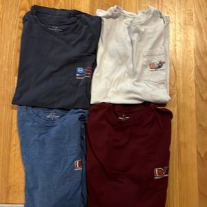 Vineyard vines 2 long sleeve shirts 2 short sleeve shirts. Kids XL. Is a bundle